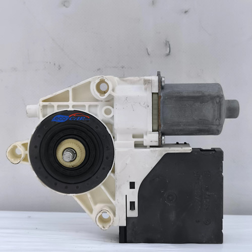 Motorino alzacristalli